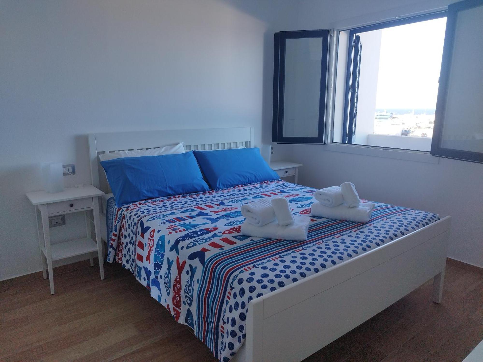 Sky And Sea Apartment Calasetta Exterior photo